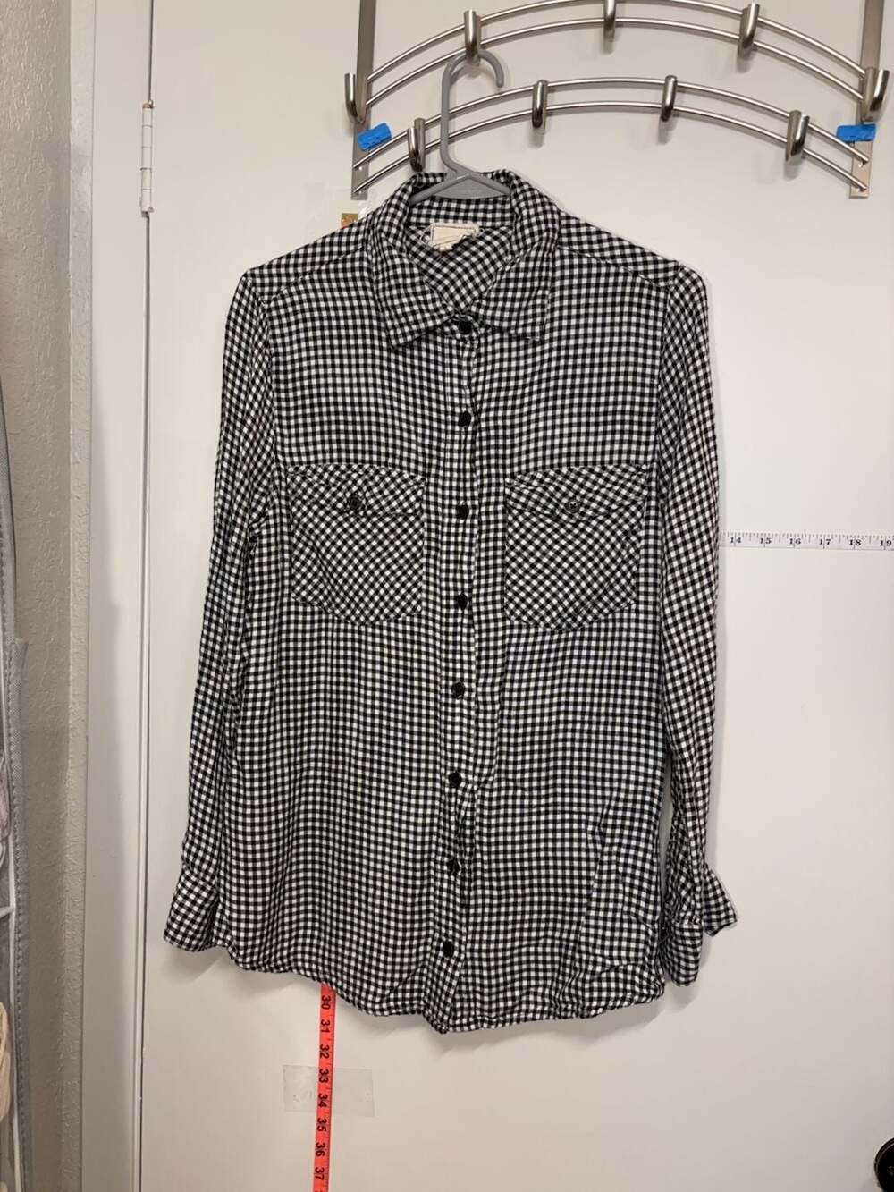 P1: Modish Rebel Black and White Gingham Button Down Shirt S soft
